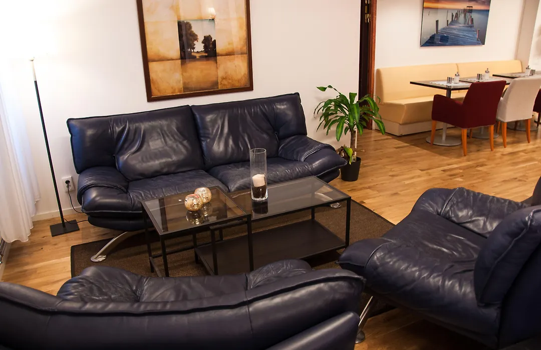 Stay Xtra Hotel Kista-1